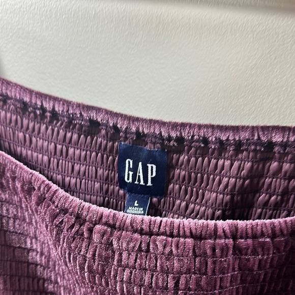 NWT GAP Women's Rich Velvet Purple Smocked Baby doll Peplum Blouse Size Large - Picture 2 of 5